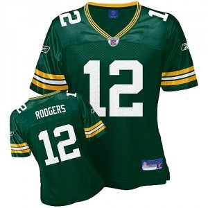 Gifts for her: NFL jersey for women